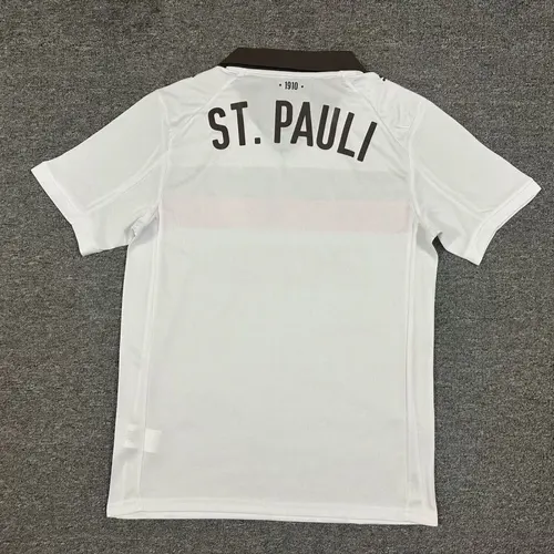 2025/2026 St Pauli Auswärtsfußballtrikot  — view 2