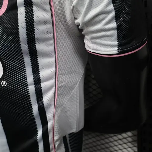 2025/2026 Versão Jogador Juventus Home Camisa de Futebol   (Com Patrocinadores) — view 8