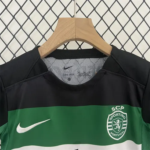 2024/2025 Sporting Lisbon Home Football Jersey Shirt  Kids Size — view 3