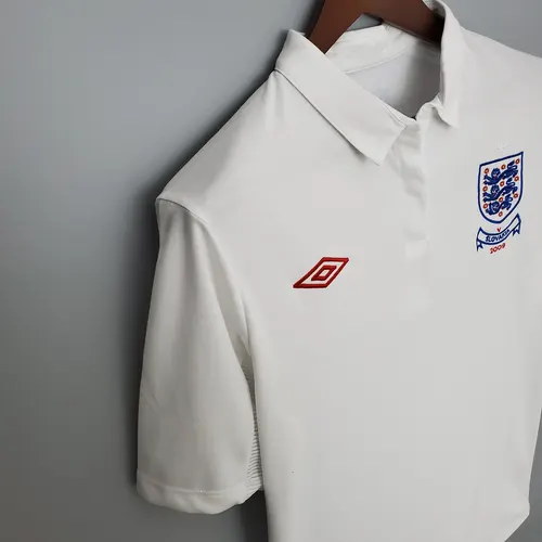 2010 Retro England Heim-Fußballtrikot AAA Fan-Qualität — view 3