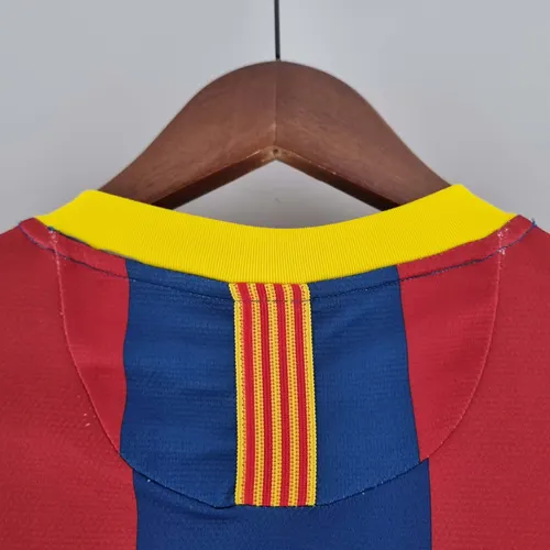 2010/2011 Retro Long Sleeve Barcelona Home Football Shirt  — view 4