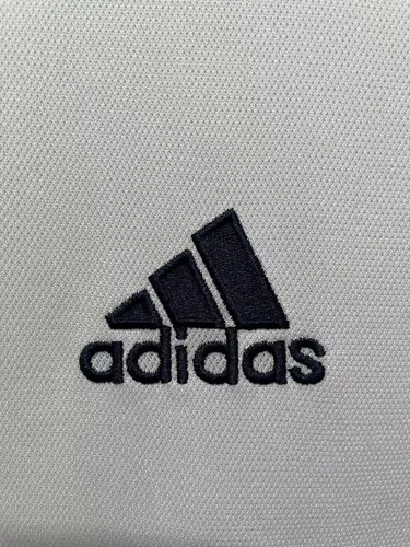 2000/2001 Retro Real Madrid Home Soccer Jersey  — view 7
