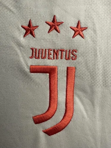 2019/2020 قميص Juventus الخارجي رجعي H جودة تايلاندية — view 5