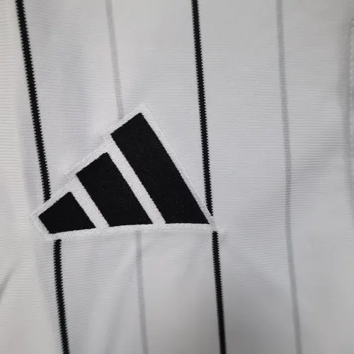 2025/2026 Juventus Buttons Sonderedition Weiß Fußballtrikot   — view 7