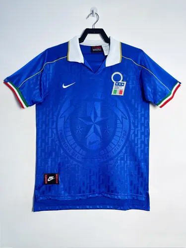 1995 Retro Italy Home Soccer Shirt  — view 1