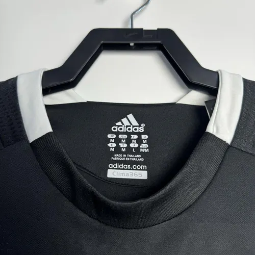 2008/2009 Retro Real Madrid Away Football Shirt  — view 3