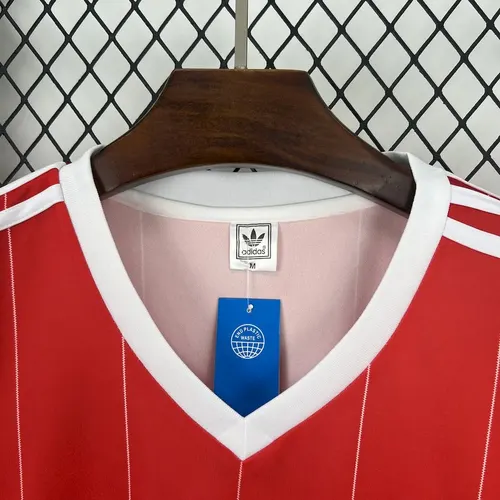 1983-1984 Retro Hamburger SV Camisa de Futebol Visitante  — view 3
