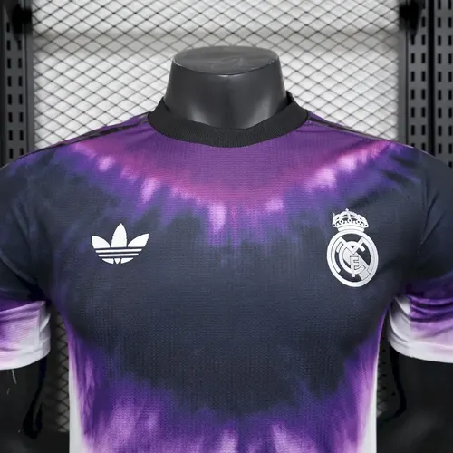 2025/2026 Player Version Real Madrid anniversary Edition Football Jersey  — view 3