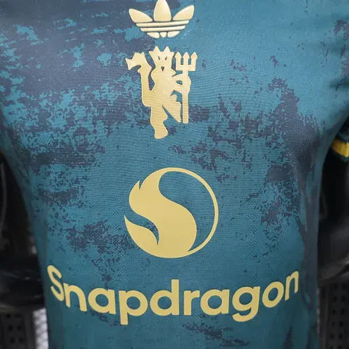 2026/2027 Spielerversion Manchester United Sonderedition 04 Fußballtrikot   — view 4