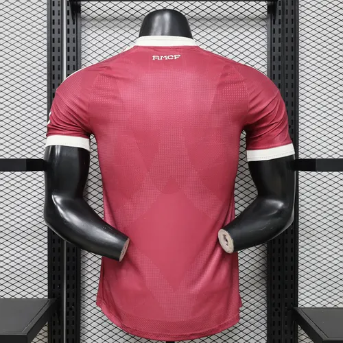 2026/2027 Versión Jugador Real Madrid Tercera Camiseta de Fútbol Visitante   — view 2