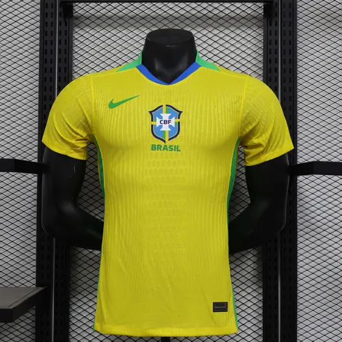 Version joueur Brésil domicile maillot de football 2025
