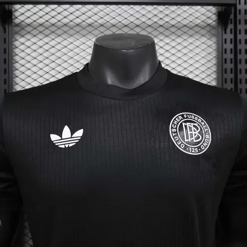 2025/2026 Spielerversion Deutschland 125. Jubiläumsedition Schwarz Fußballtrikot  — view 3
