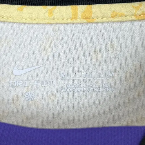 2025/2026 Barcelona Pre-Match Traning 03 Football Jersey  — view 4