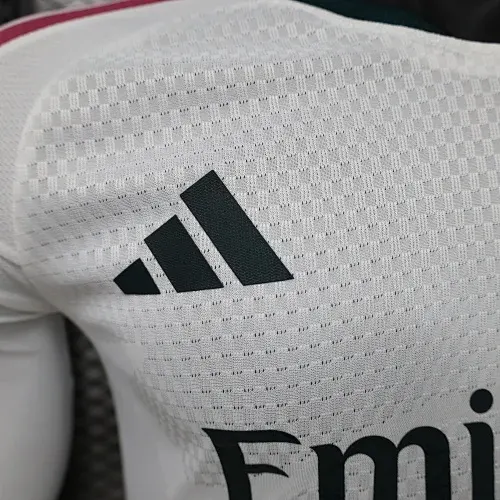 2026/2027 Long Sleeve Player Version Real Madrid Home Football Jersey   — view 7
