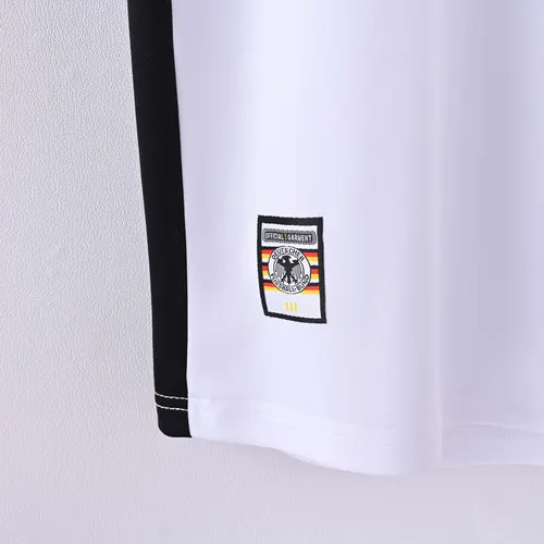 1998 Retro Deutschland Heim-Soccer-Trikot Fußballtrikot AAA Fan-Qualität — view 7