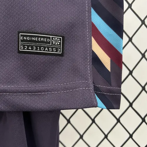Camisa de Futebol Fora Inglaterra 2024 AAA qualidade fã Tamanho Infantil — view 3