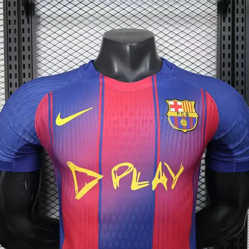 2025/2026 Spielerversion Barcelona Heim Derby Sonderedition Fußballtrikot  — view 3