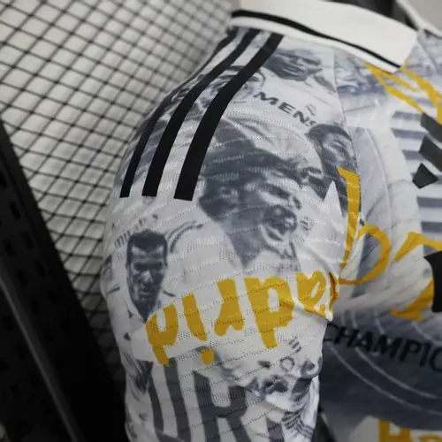 2025/2026 Player Version Real Madrid Champions League Highlights Football Jersey  — view 6