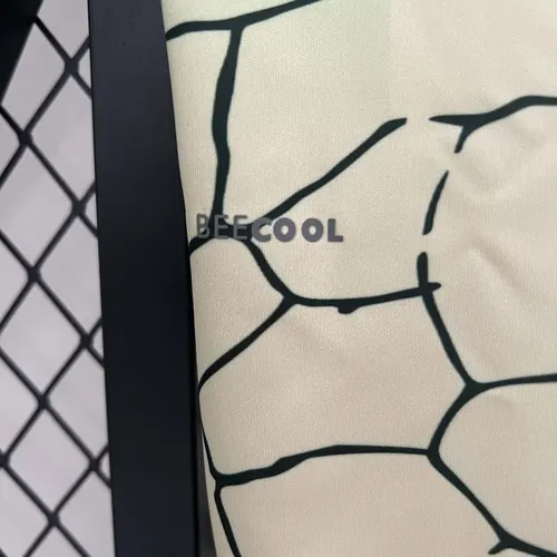 Camisa de Futebol Edição Especial Real Betis 2024/2025  — view 9