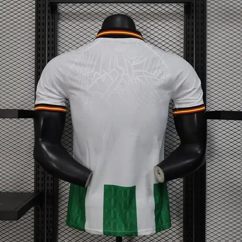 2025/2026 Player Version Real Betis Heim Fußballtrikot AAA fan-gradät — view 2