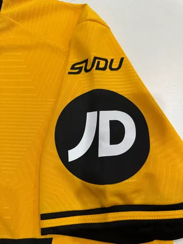 Maillot de football domicile 2024/2025 Wolverhampton Wanderers  — view 7