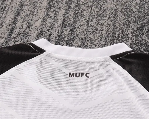 2011/2012 Retro Manchester United Away Football Shirt  Kids Size — view 6