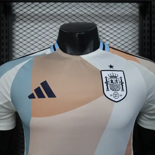 2025/2026 Player Version Spain pre-match Football Jersey  — view 3