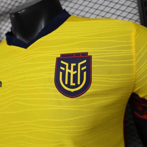 Camiseta Local Selección de Ecuador Versión Jugador 2026 AAA calidad fan — view 5