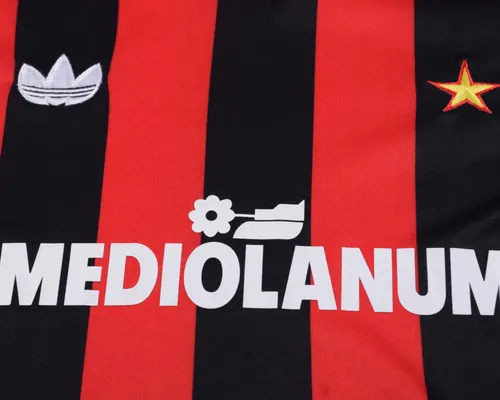 1990-1991 Retro AC Milan Home Football Shirt  Kids Size — view 4