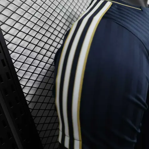 2025/2026 Versión Jugador Edición Especial Manchester United 01 Camiseta de Fútbol  — view 6