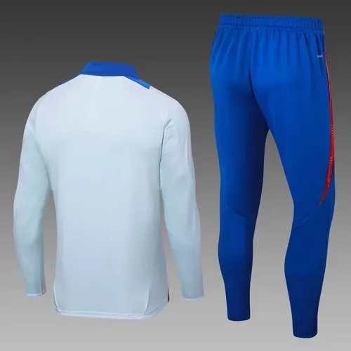 2024 Spanien Halb-Reißverschluss Trainingsanzug Babyblau Fußballtrikot AAA Fan-Qualität Set — view 2