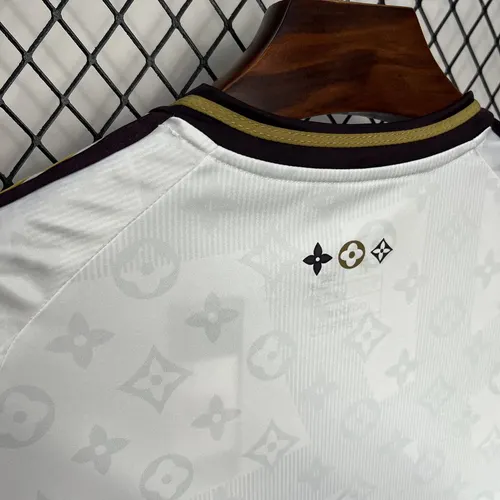 Camiseta Edición Comercial Conjunta LV Real Madrid 2024/2025  — view 9