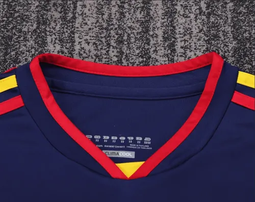 Maillot de football extérieur rétro Espagne 2010   taille enfant — view 3
