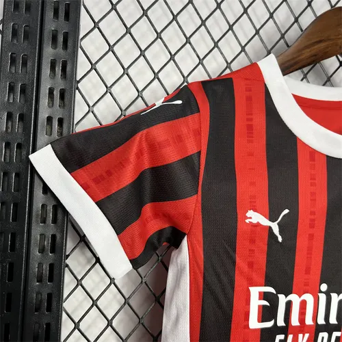 2024/2025 AC Milan Home Football Shirt  Kids Size — view 4