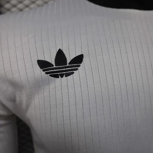 Camisa de Futebol Branca Manga Longa Versão Jogador Edição 125º Aniversário Alemanha 2025 AAA para Torcedores — view 4