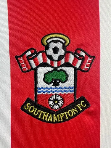 2015-2016 Retro Southampton Heim Fußballtrikot  — view 5