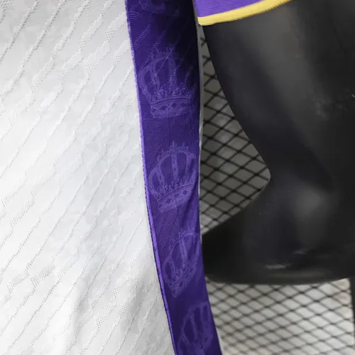 2025/2026 Versión Jugador Real Madrid Edición Especial 09 Camiseta de Fútbol  — view 9