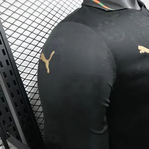 2026 Player Version Langarm Portugal Black Panther Fußballtrikot AAA Fan-Qualität — view 6