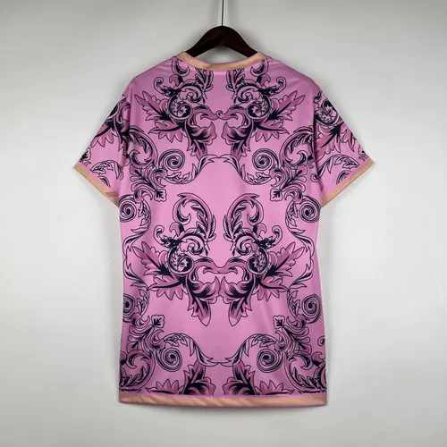 2024-2025 Itália Camisa de Futebol Rosa Edição Especial — view 2