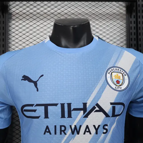 2025/2026 Player Version Manchester City Home Football Shirt  — view 3