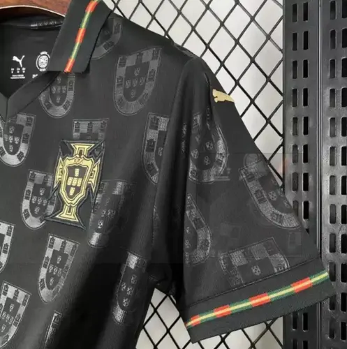 Maillot Portugal Black Panther 2026 AAA qualité fan — view 9