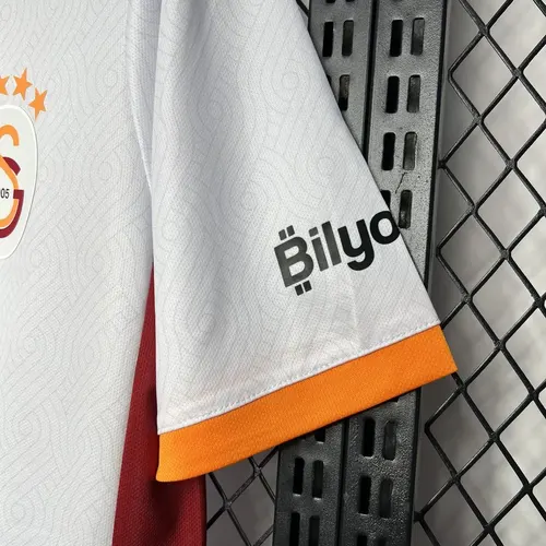 2024/2025 Galatasaray Away Football Shirt  — view 7