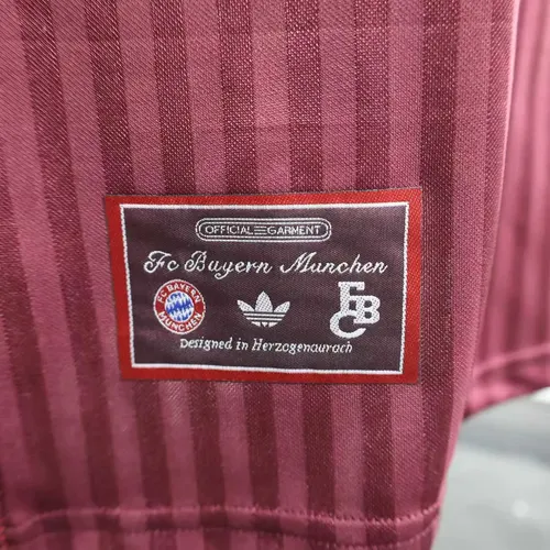 2025/2026 Player Version Bayern Munich Special Edition Fußballtrikot  — view 8