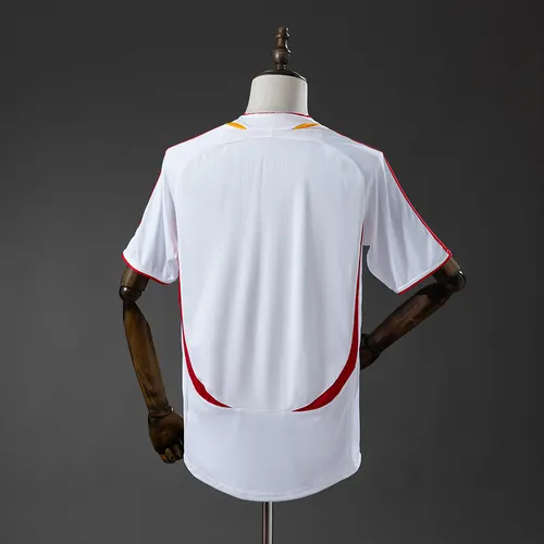 2006 Retro Spain Away Football Shirt  — view 2