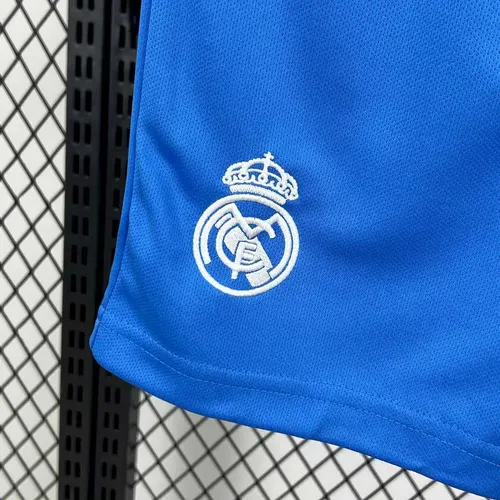 قميص ريال مدريد قبل المباراة 01 2025/2026 جودة تايلاندية مقاس أطفال — view 6