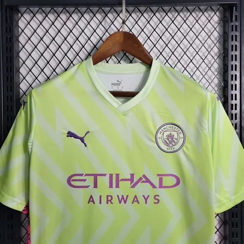 Maillot de football gardien vert fluorescent 2023/2024 Manchester City  — view 5