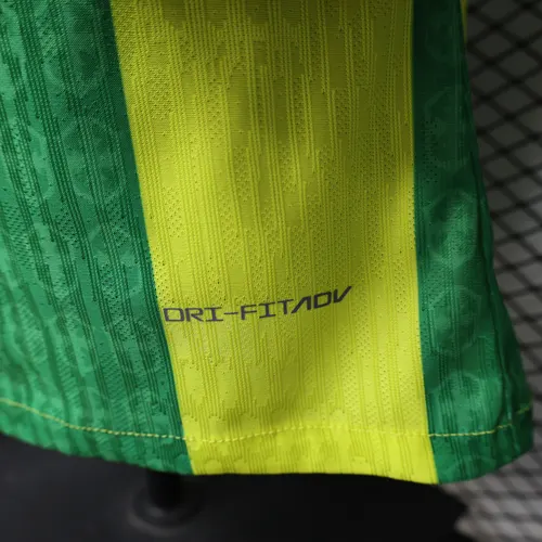 Maillot de football édition spéciale équipe nationale du Brésil version joueur 2026 AAA qualité fan — view 8