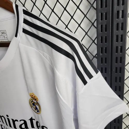 2024/2025 Real Madrid Heim-Fußballtrikot  — view 8