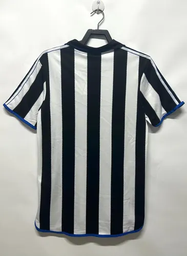 2000-2001 Retro Newcastle United Home Soccer Jersey  — view 2