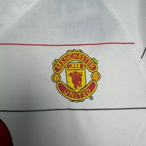 2003/2005 Retro Manchester United Away Football Shirt  — view 5